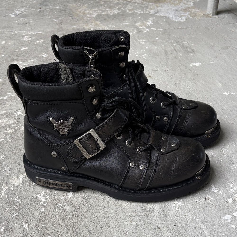 Vintage Harley Davidson, biker boots